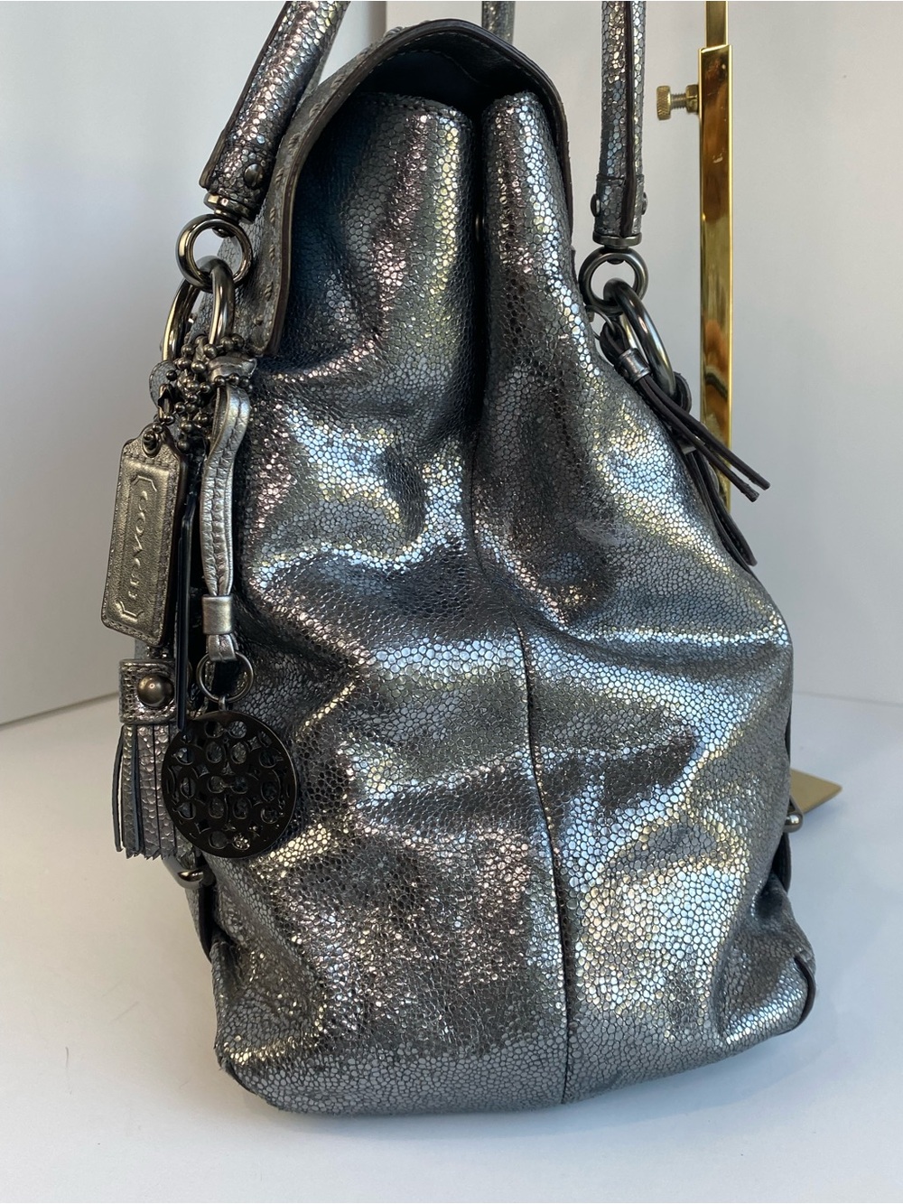 Coach XL Limited Edition Metallic Turnlock Silver Carryall Shoulder Bag - Picture 5 of 16